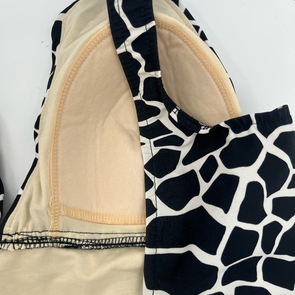 Miracle Suit Black White Animal Print One Piece Swim - Picture 4 of 10